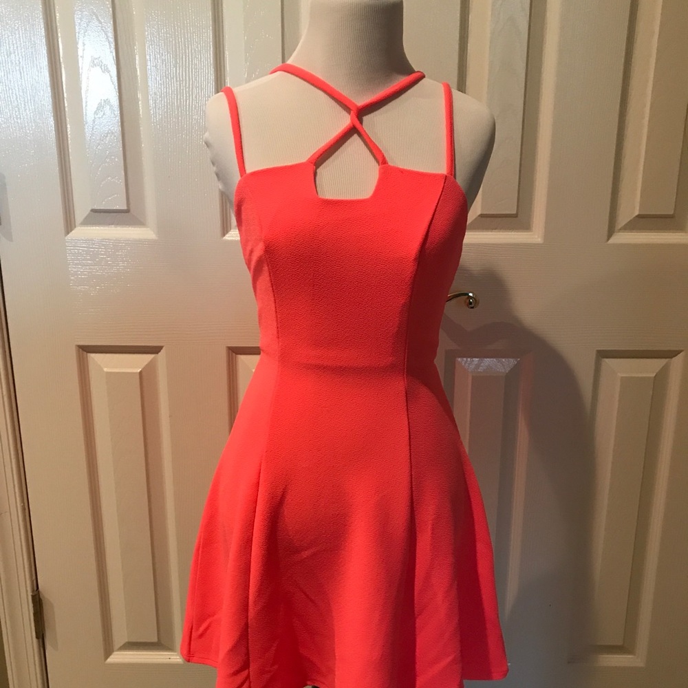 Material girl junior dress size small